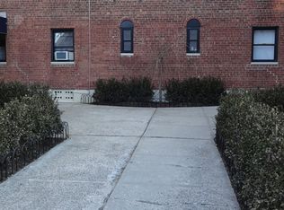 15310 75th Ave #2A, Flushing, NY 11367