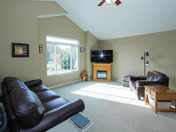 25804 Chaty Ln-103