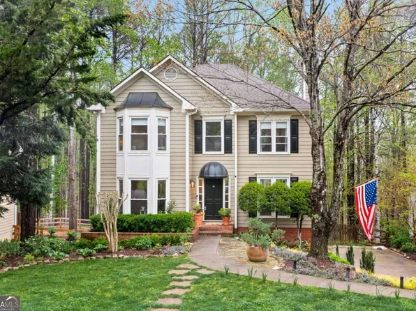 1209 Fern Hollow Dr, Woodstock, GA 30189