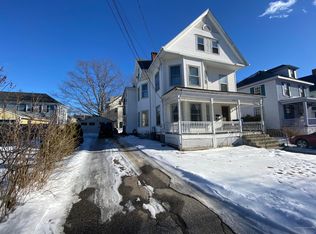 12 Kenilworth St, Portland, ME 04102