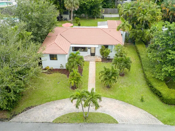 10642 NE 11th Ave, Miami Shores, FL 33138