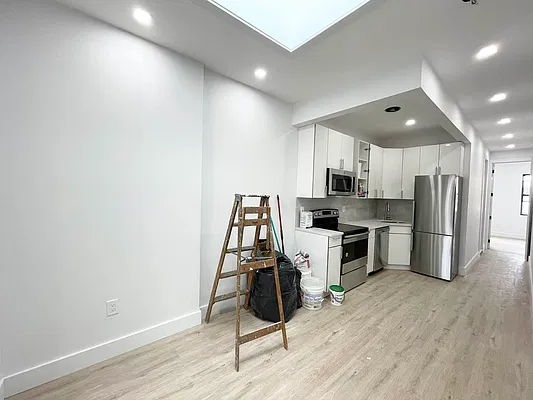 Rented by Ink Realty Services LLC | media 8
