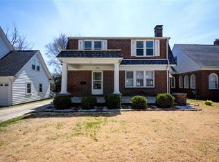 1383 W Riverview Ave, Decatur, IL 62522