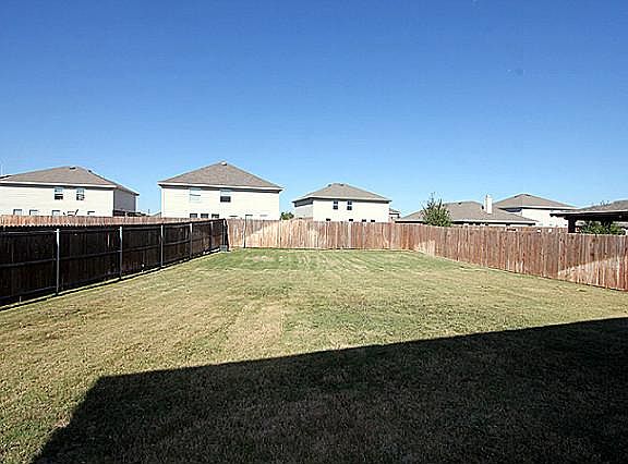 4th image of 4609 Prairie Crossing Dr