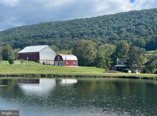 1124 Sunbury Path, Millerstown, PA 17062