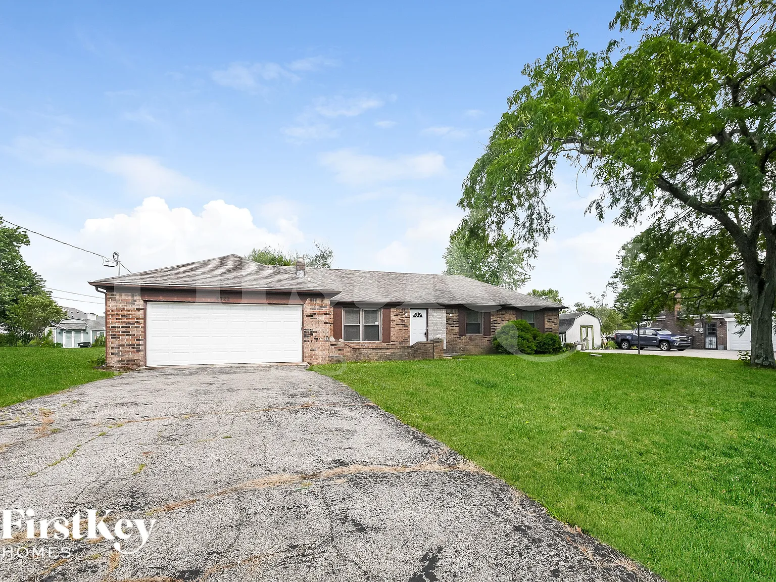 3 bed, 2.0 bath, 1515 sqft, $2,040 — Photo 2