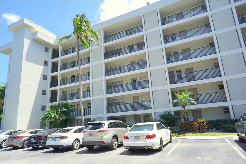 2600 S COURSE Drive #410, Pompano Beach