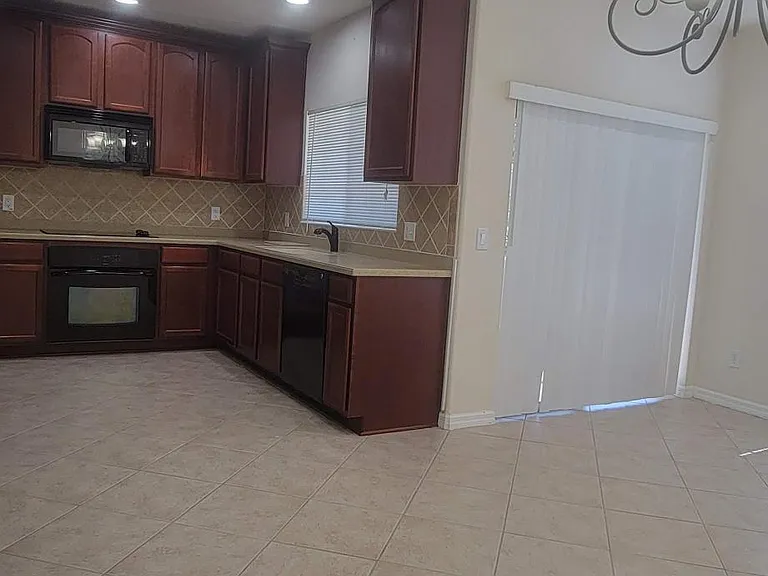 2945 Willowleaf Ln — Photo 15