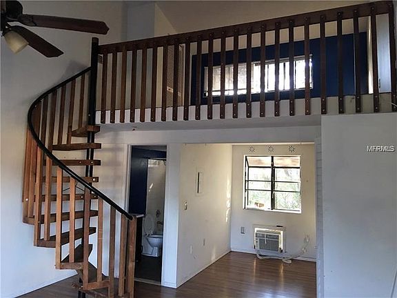 5th image of 2134 Bradford St APT 406