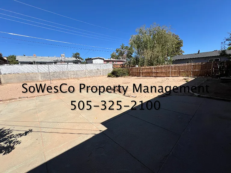 1032 Zuni Dr — Photo 15