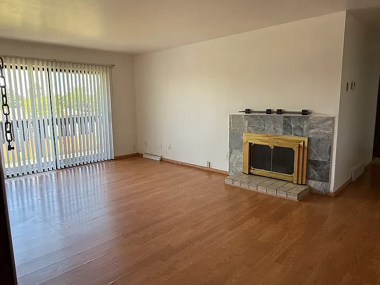 7711 N 60th St #203G — Photo 1