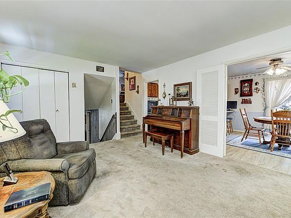 5th image of 6224 Hickorywood Dr