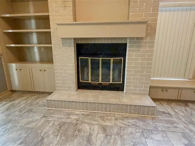 8445 Cessna Dr — Photo 45