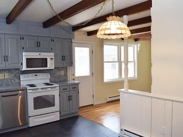 2400 N 5th St — Photo 10