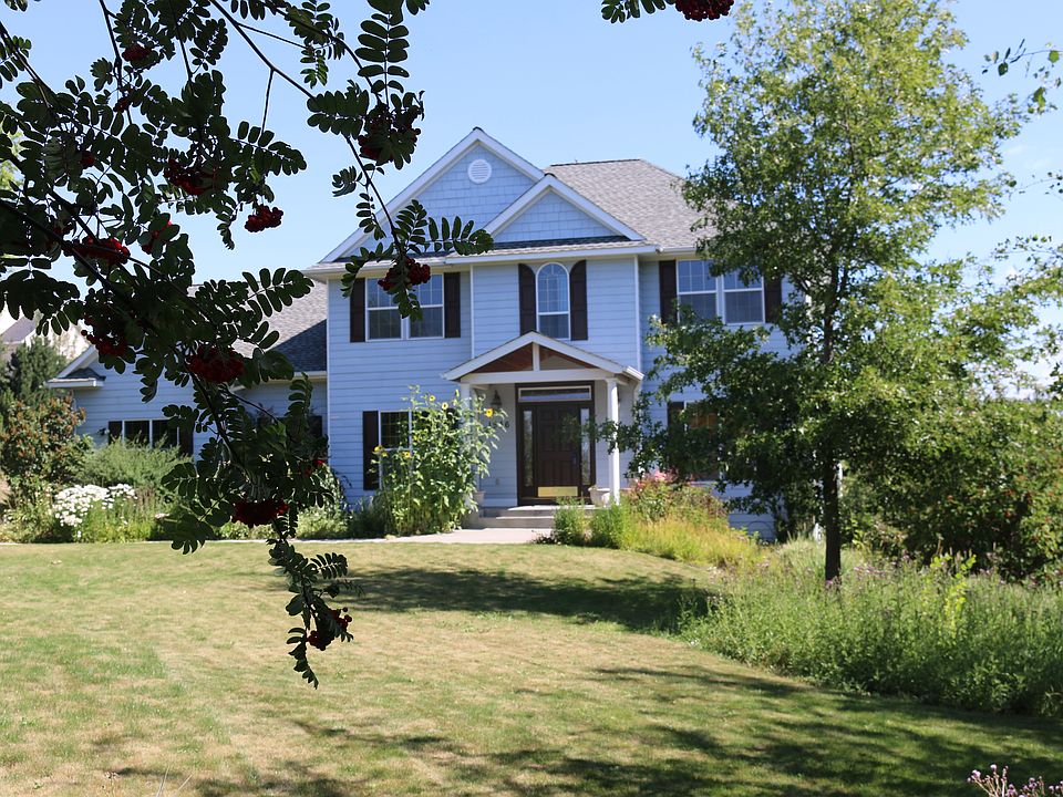 2nd image of 1546 Christopher Ln