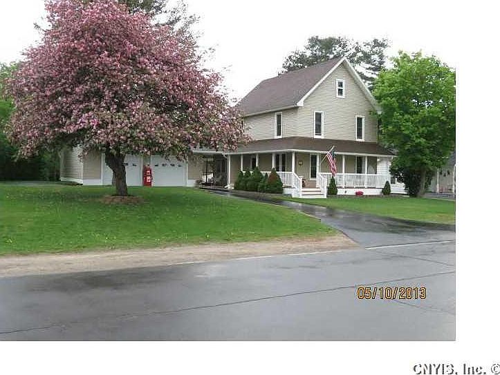 1st image of 131 Main St