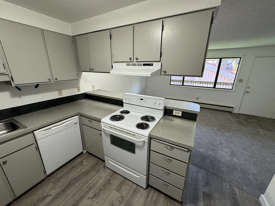 4500-4507 Cannon Ave #4512