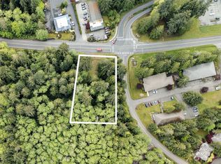 9480 Oak Bay Rd, Port Ludlow, WA 98365