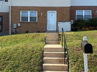 40 Kintore Ct, Parkville, MD 21234