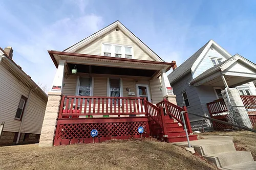 2520A W Hadley St #UPPER Photo 1