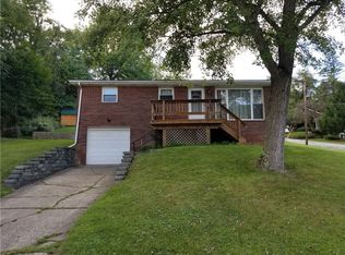 501 Lucia Rd, Pittsburgh, PA 15221