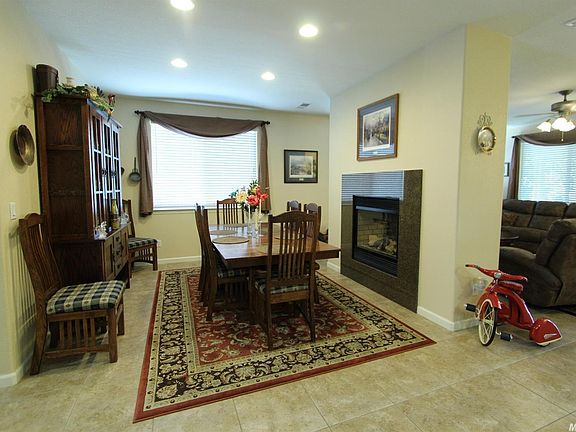 5th image of 1089 Kirkhill Dr