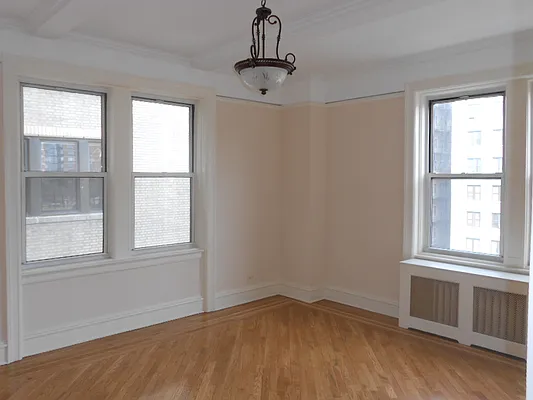 Sold by Owner | media 9