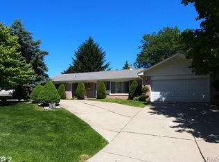 5389 Vincent Trl, Shelby Township, MI 48316