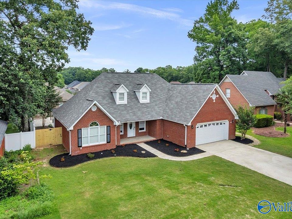 1st image of 2722 King Arthur Ct SW