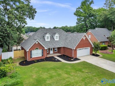 2722 King Arthur Ct SW, Decatur, AL, 35603