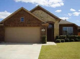 608 Darlington Trl, Fort Worth, TX 76131