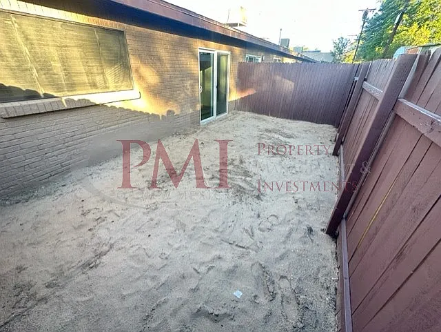 2105 Espina Street #10 — Photo 18