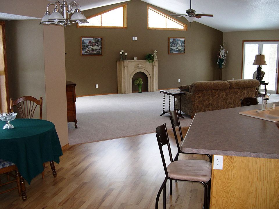 2nd image of 5609 135th Ave