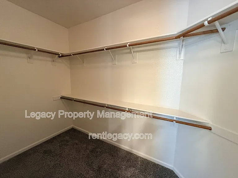 10230 Canadeo Cir — Photo 14