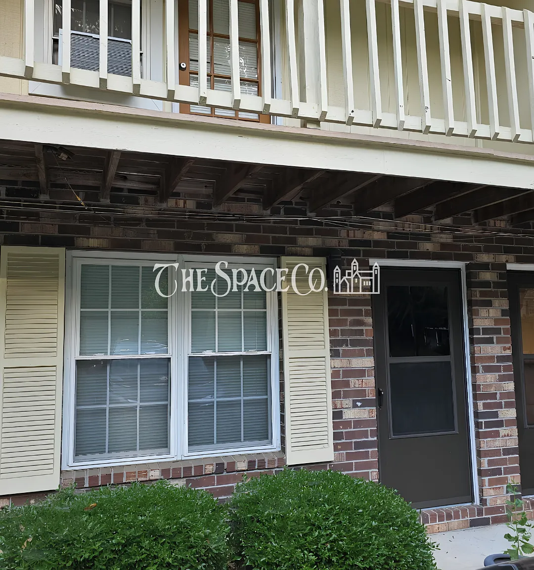 2 bed, 1.5 bath, 1090 sqft, $1,850 — Photo 1