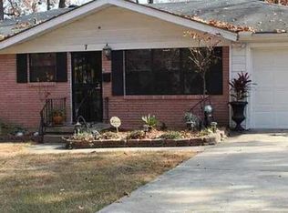 7 Trent Dr, Little Rock, AR 72209