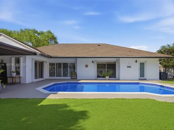 1010 SW 149th Ln, Fort Lauderdale, FL 33326