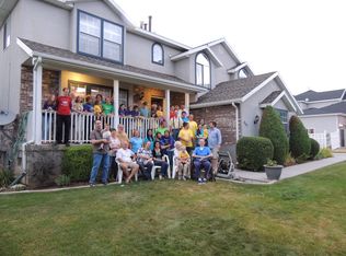 867 E Old Farm Rd, Fruit Heights, UT 84037