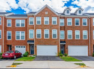 24852 Durham Field Ter, Chantilly, VA 20152