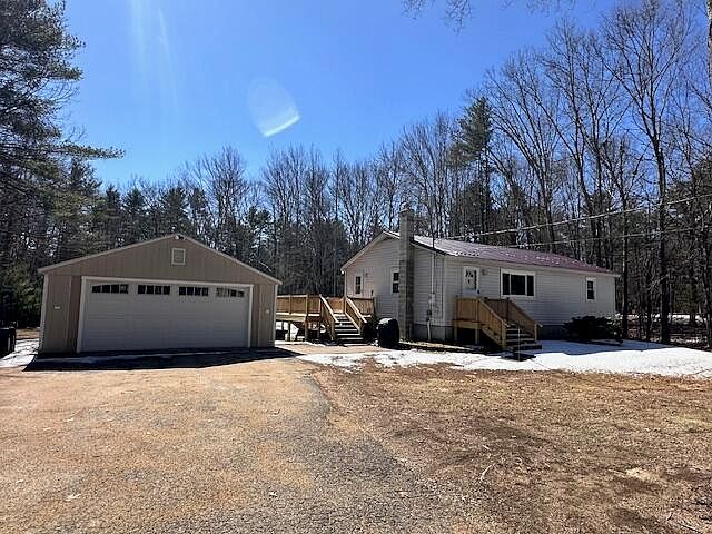 2nd image of 70 Quarry Road