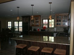 120 Village Cir, Hill Country Village, TX 78232