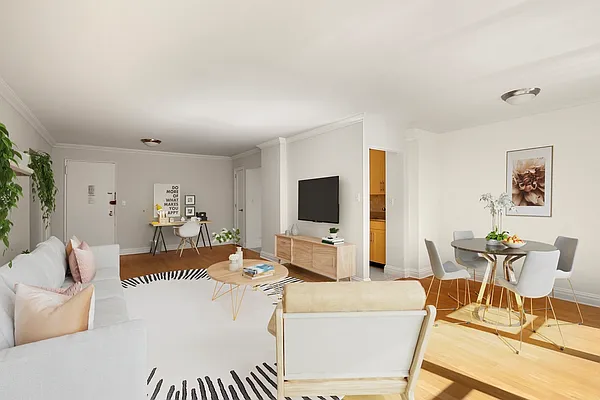 Rented by Stonehenge NYC LLC | media 4