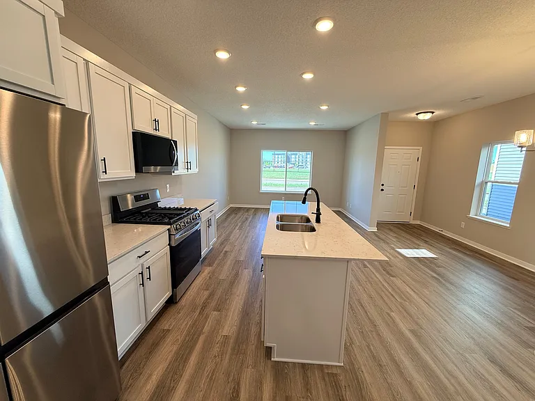 7879 Ramsey Pkwy NW — Photo 4