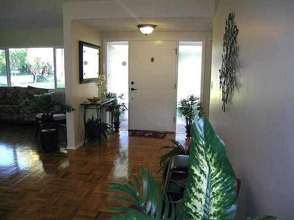 2nd image of 1669 N Euclid Ave