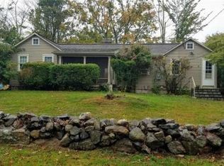 24 Old Stagecoach Rd, Ridgefield, CT 06877