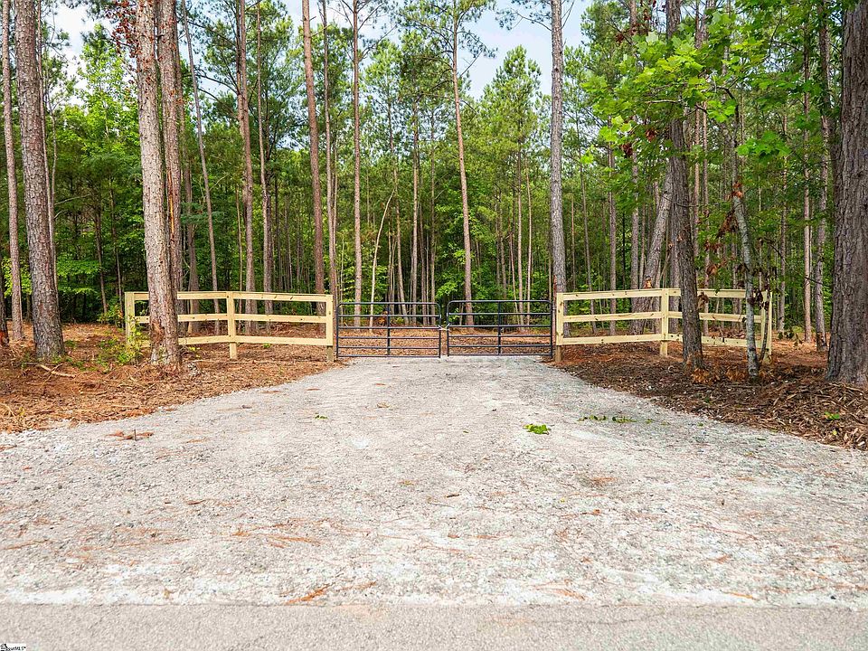 1st image of 0 Cheek Rd #16