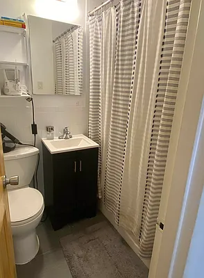 Rented by Compass | media 21