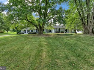 5112 Hillclimb Rd, Spring Grove, PA 17362