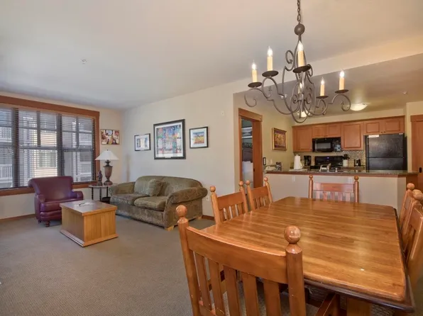 1111 Forest Trl #1301, Mammoth Lakes, CA 93546