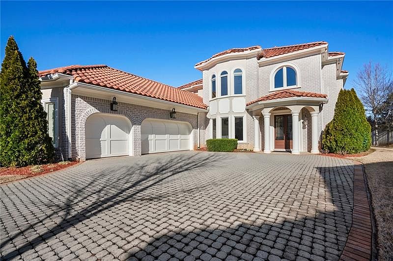 1st image of 2285 Valla Parc Ct